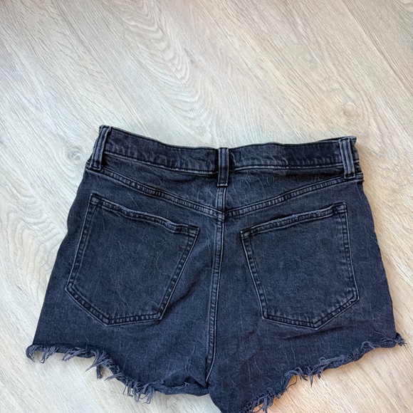 Lot of four pairs of women's Abercrombie shorts, size 28/29 - Picture 6 of 12